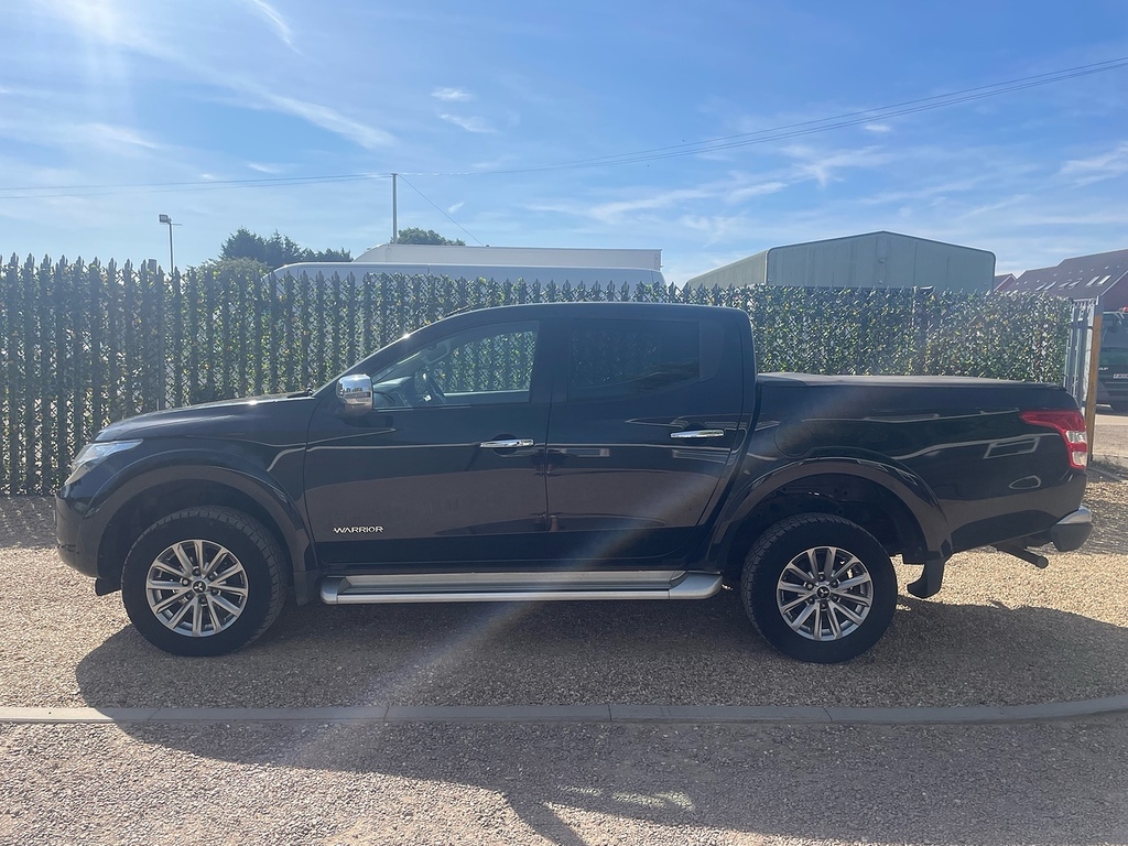 Mitsubishi L200 Di-d Dc Warrior Black