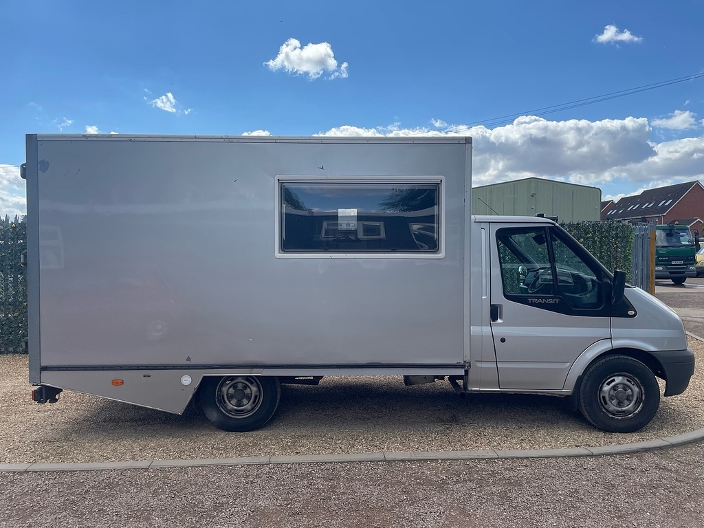 Ford Transit Custom 2.4 Tdci 140Bhp 350 Duratorq Chassis Cab Camper Silver #4