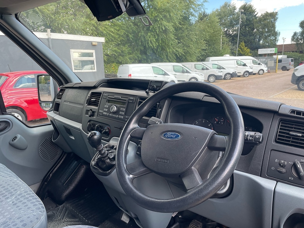 Ford Transit Custom 2.2L Null White #8