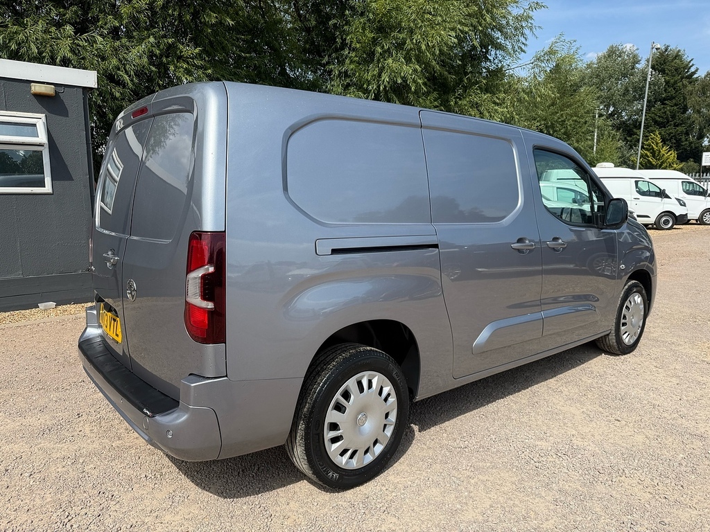 Vauxhall Combo 1.5 Turbo D 2300 Pro L2 H1 Lwb Panel Van KV73VTL Grey #6