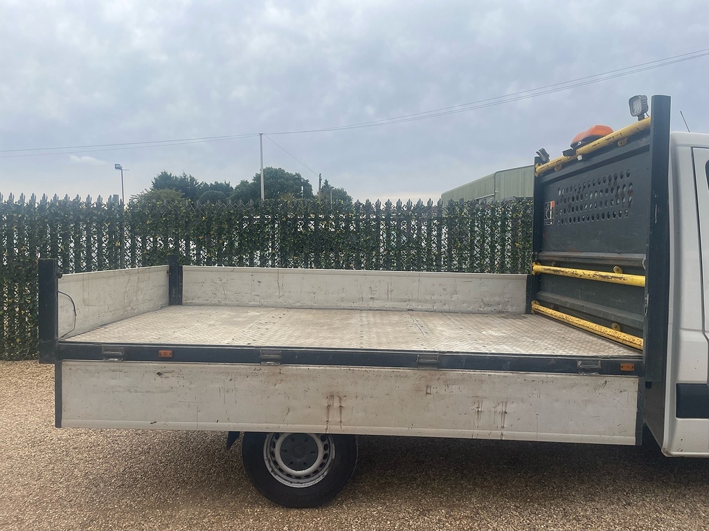 Volkswagen Crafter Panel Van White #18