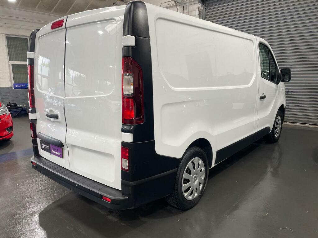 Renault Trafic 1.6 Sl27 Dci 120 Sport Nav Euro 6 2018 Black #11