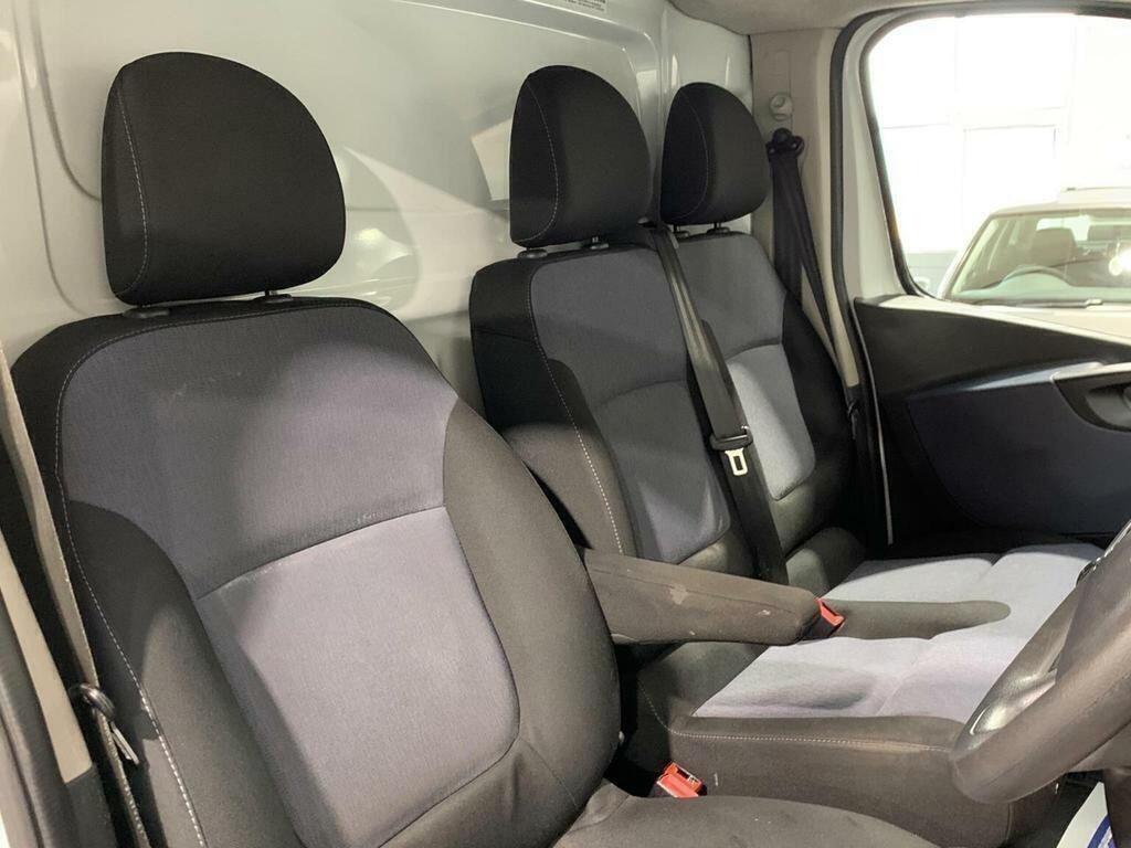 Vauxhall Vivaro 2900 1.6Cdti Biturbo 125Ps Sportive H1 Van Black #20