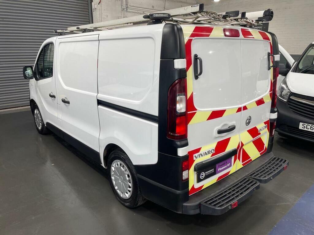 Vauxhall Vivaro 2900 1.6Cdti Biturbo 125Ps Sportive H1 Van Black #7