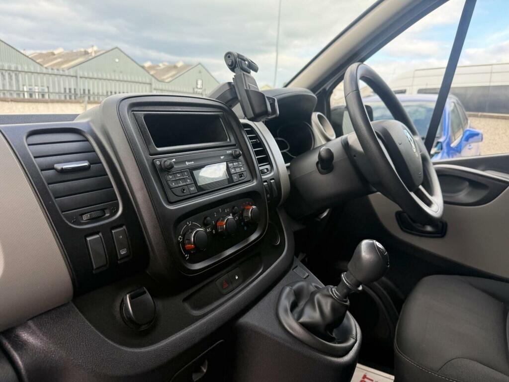 Renault Trafic 1.6 Dci 27 Sport Panel Van Swb Standard Roof Euro Grey #14