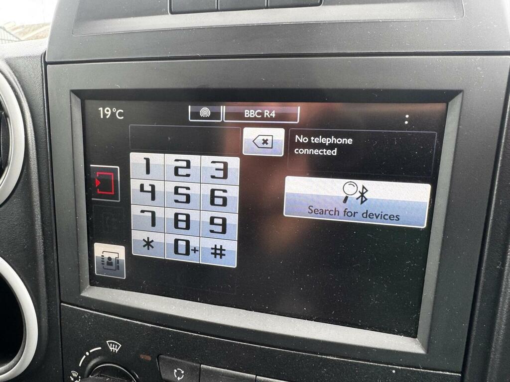 Peugeot Partner 1.6 Bluehdi 855 Se L1 Stop Start White #4