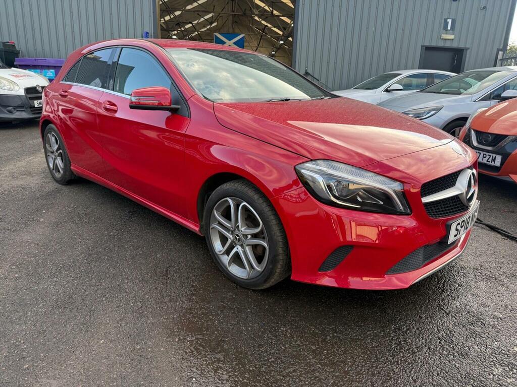 Mercedes-Benz A Class Hatchback 1.5 A180d Sport Edition Euro 6 Ss Red