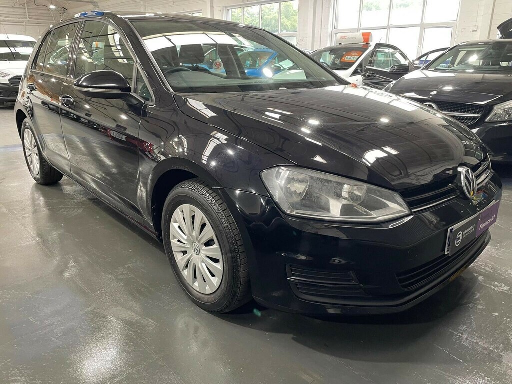 Volkswagen Golf 1.6 Tdi Bluemotion Tech S Euro 5 Ss Black