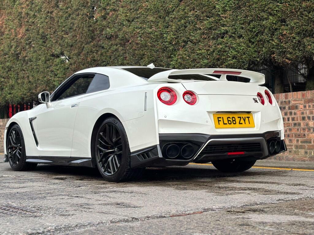 Nissan GT-R 2018 3.8 V6 Prestige Coupe 4Wd Eur Black #43