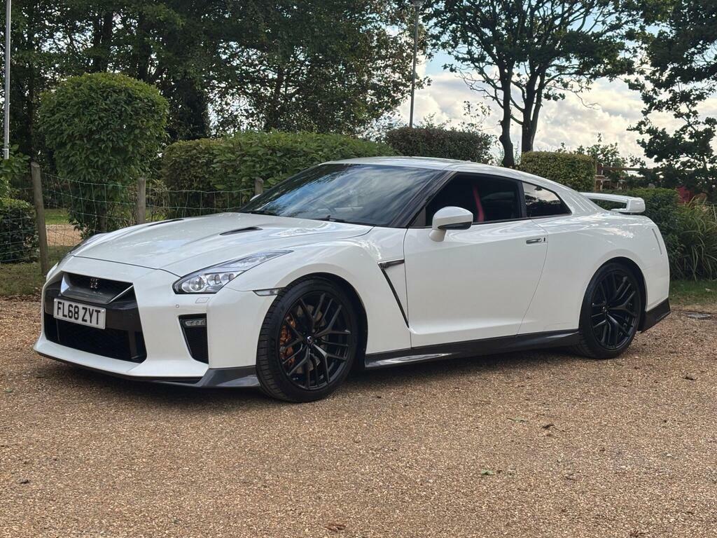 Nissan GT-R 2018 3.8 V6 Prestige Coupe 4Wd Eur Black #32