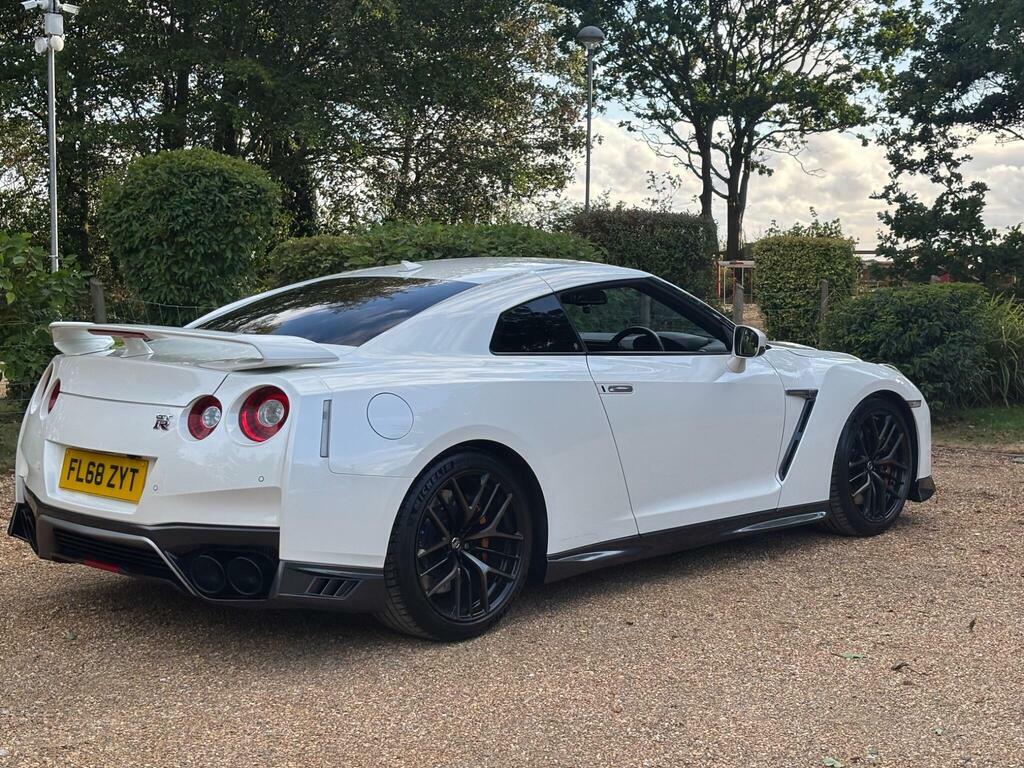 Nissan GT-R 2018 3.8 V6 Prestige Coupe 4Wd Eur Black #10