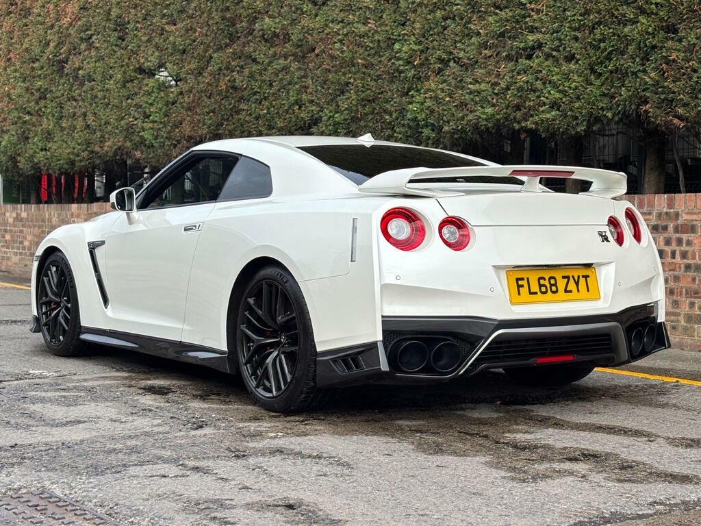 Nissan GT-R 2018 3.8 V6 Prestige Coupe 4Wd Eur Black #42