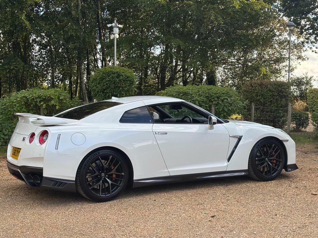 Nissan GT-R 2018 3.8 V6 Prestige Coupe 4Wd Eur Black #9