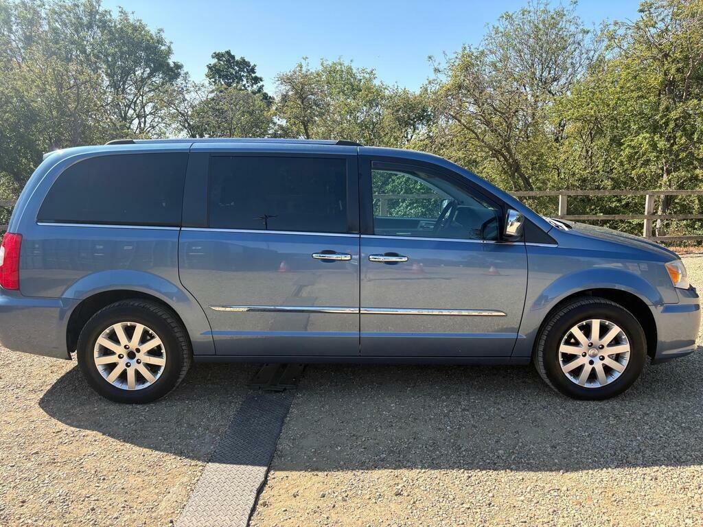 Chrysler Grand Voyager 2.8 Crd Limited Euro 4 Blue #2