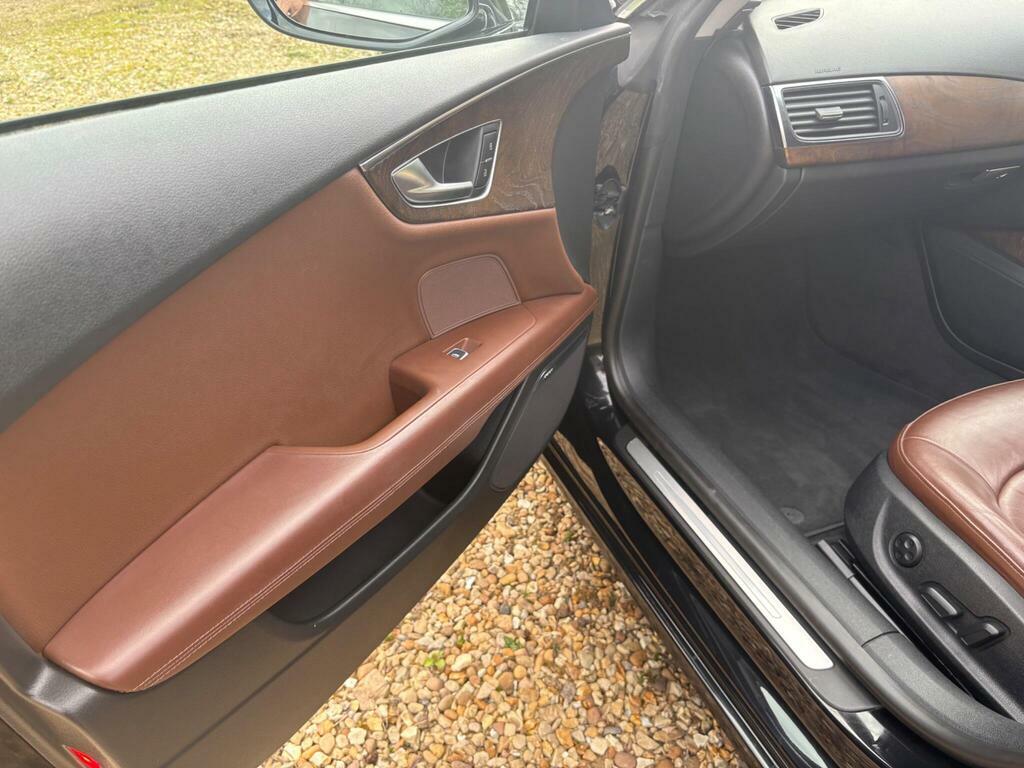 Audi A7  Black #19