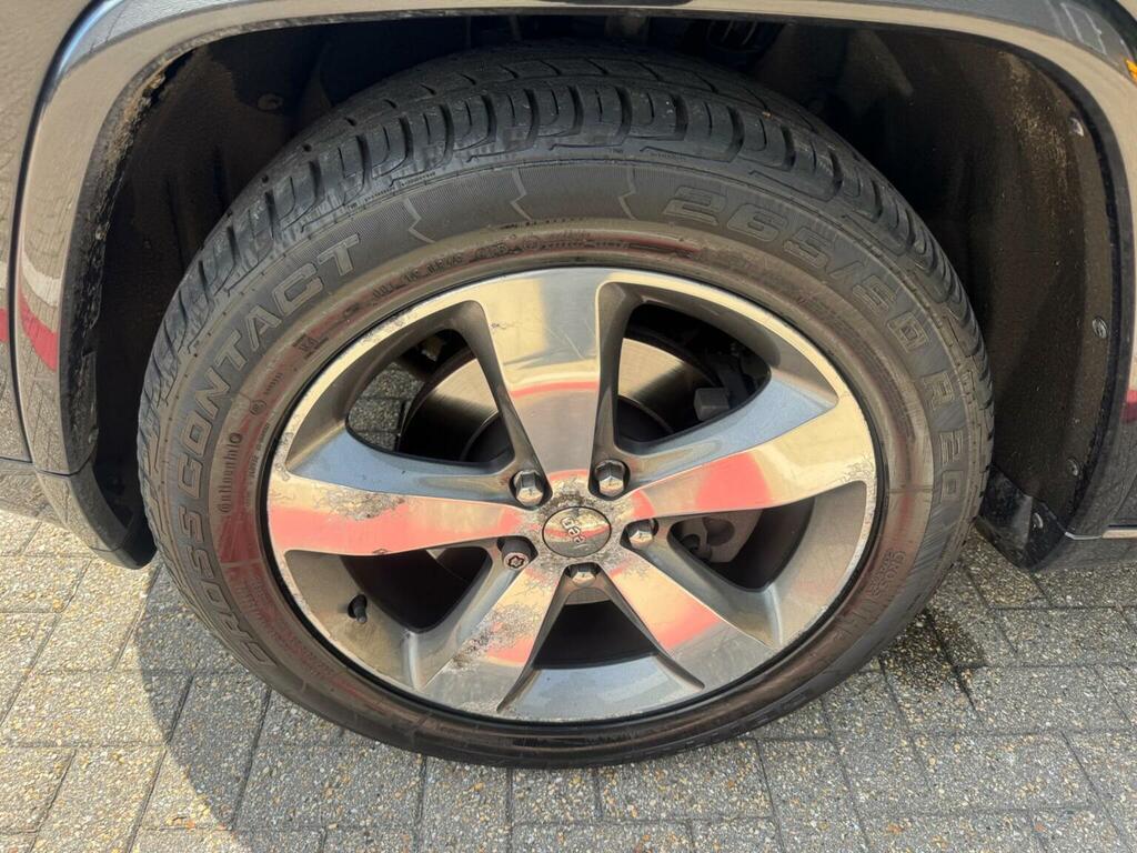Jeep Grand Cherokee Grand Cherokee Overland Crd Black #25