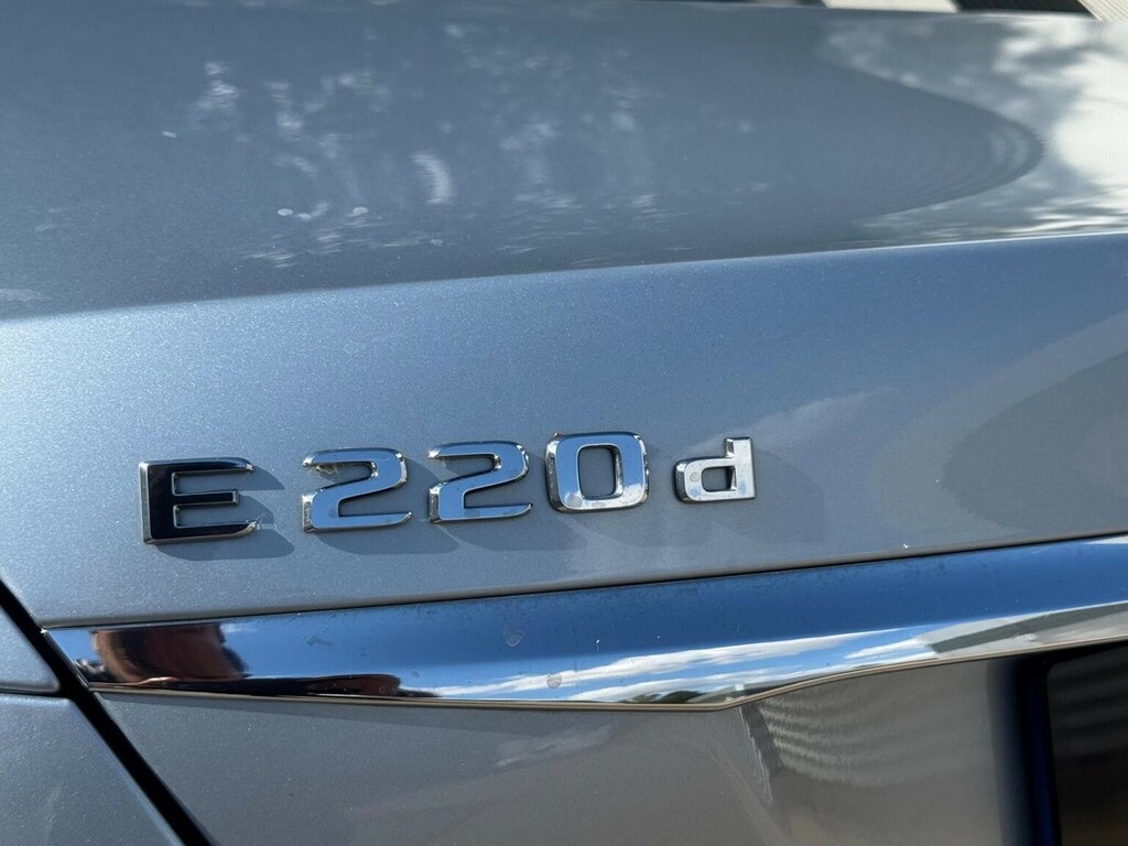 Mercedes-Benz E Class 2.0 E220d Amg Line Premium G-tronic Euro 6 Ss Silver #4