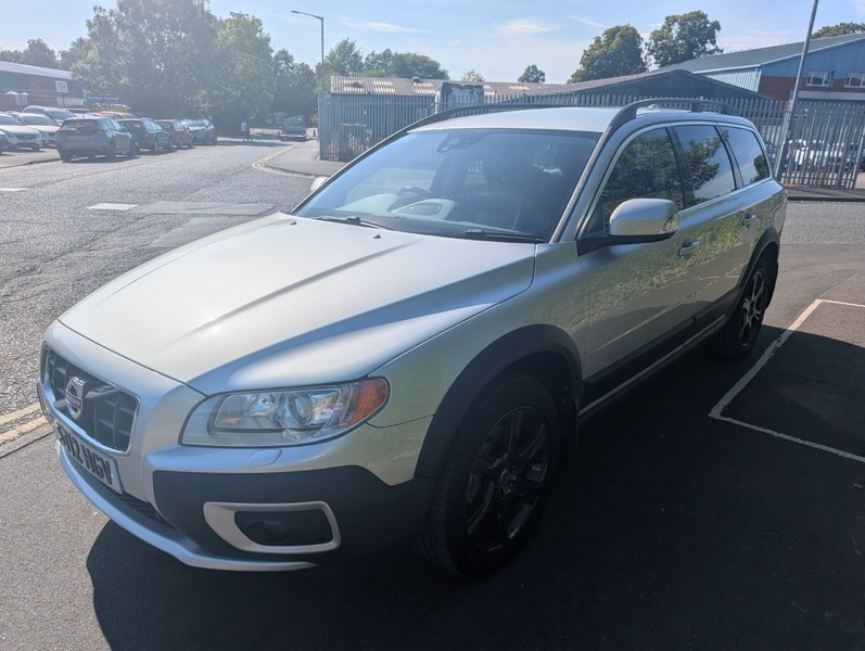 Volvo XC70 D5 Se Lux Awd Silver #3
