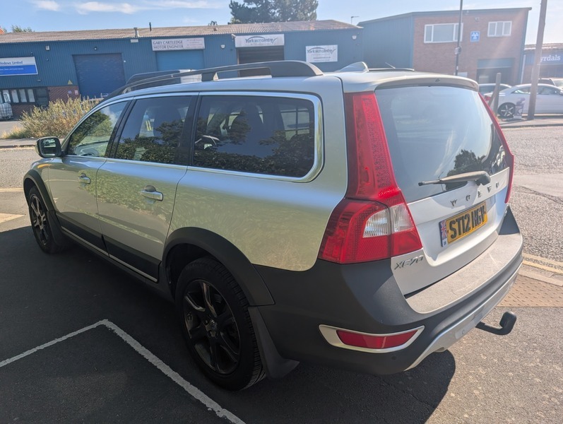 Volvo XC70 D5 Se Lux Awd Silver #4