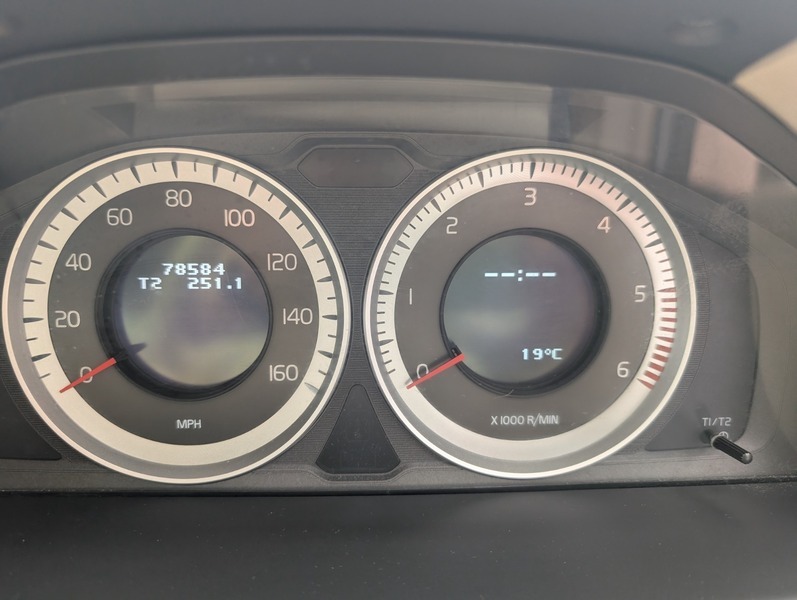 Volvo XC70 2.4 D5 Se Lux Estate Geartronic Awd Eur Black #13