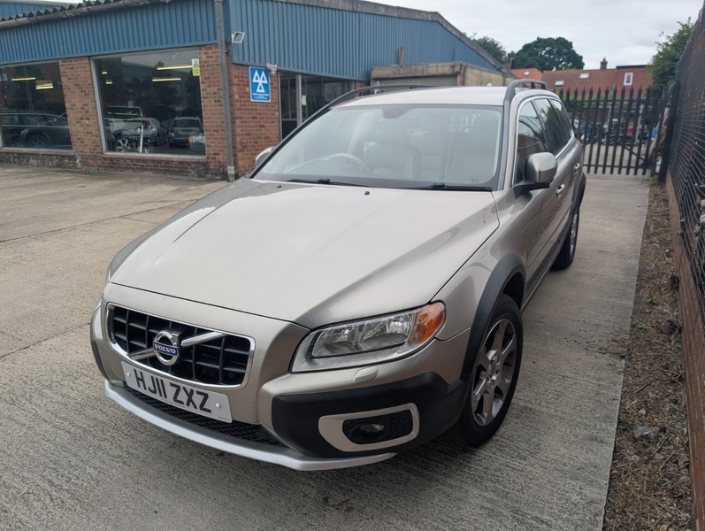 Volvo XC70 D3 Se Gold #4