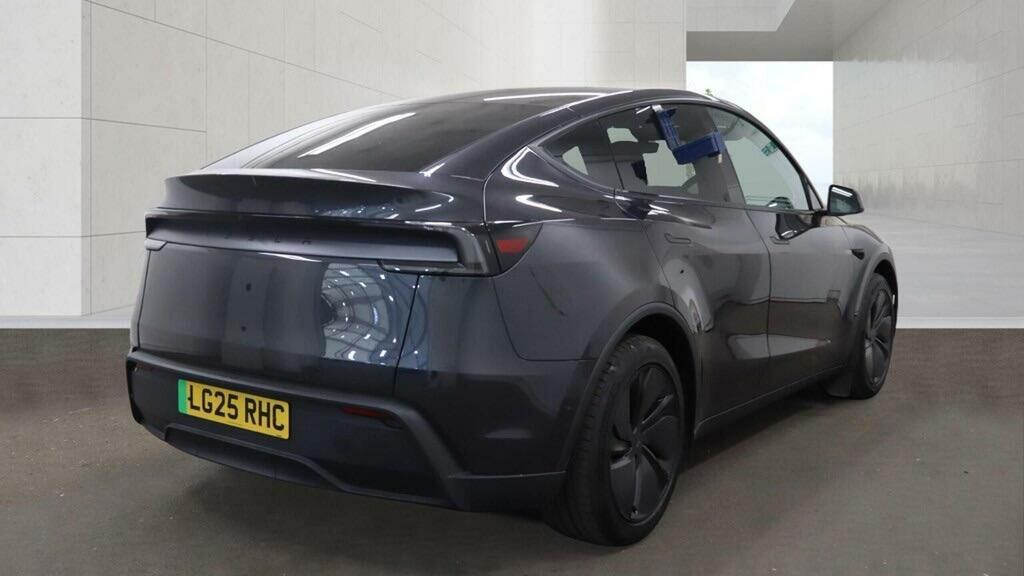Tesla Model Y Suv 62.5Kwh Rwd 202525 LG25RHC Grey #6