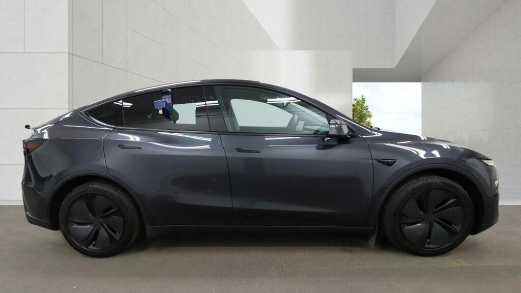 Tesla Model Y Suv 62.5Kwh Rwd 202525 LG25RHC Grey #4