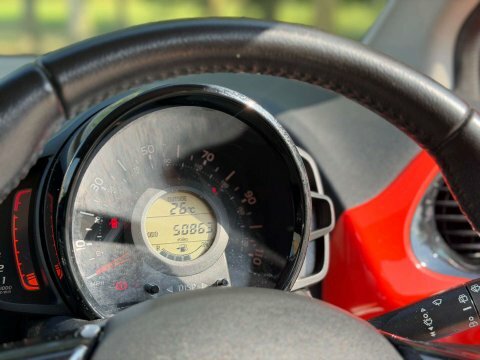 Toyota Aygo X X-play Red #18