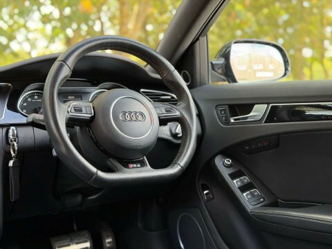 Audi RS4  Grey #32