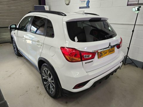 Mitsubishi ASX 2018 67 1.6 White #6