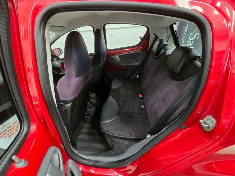 Toyota Aygo 1.0 Vvt-i Ice Silver #24