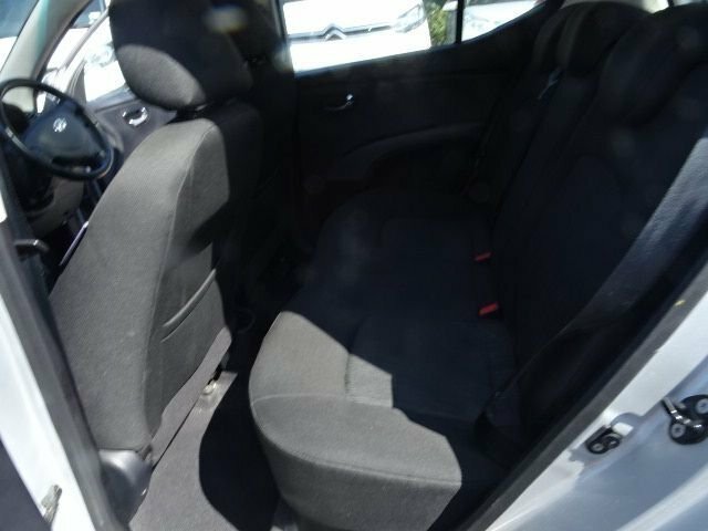Hyundai I10 1.2 Classic Hatchback Euro 5 85 Grey #25