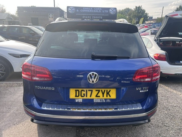 Volkswagen Touareg 3.0 V6 Tdi V6 R-line Plus Dsg 4Wd White #9