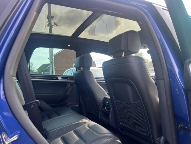Volkswagen Touareg 3.0 V6 Tdi V6 R-line Plus Dsg 4Wd White #26