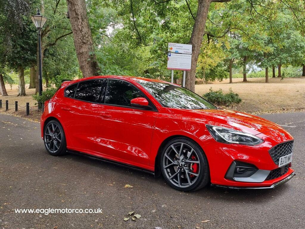 Ford Focus 2.0 Ecoblue St Euro 6 Ss Red