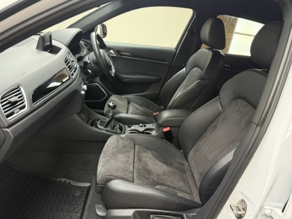 Audi Q3 2.0 Tdi S Line Plus S Tronic Quattro Euro 6 Ss Black #14