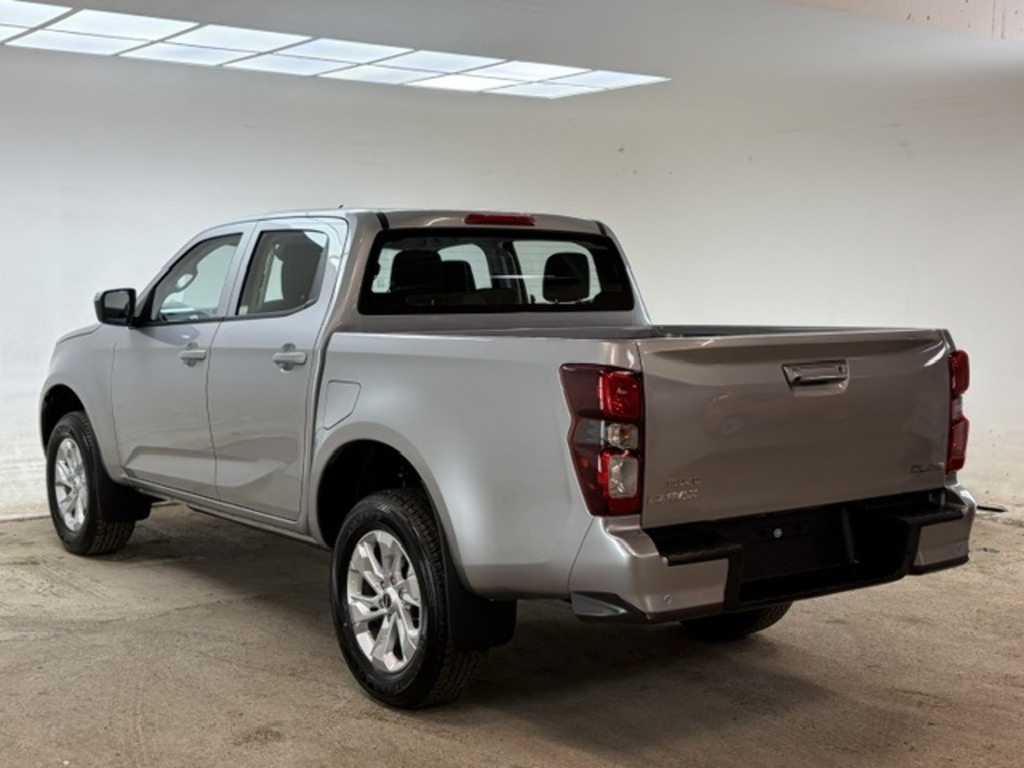 Isuzu D-Max Dl20 Dcb N100 Silver #6
