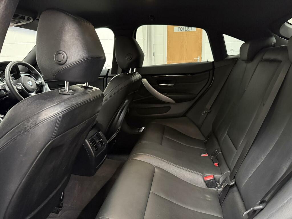 BMW 4 Series Gran Coupe Gran Coupe 2.0 420I Black #31