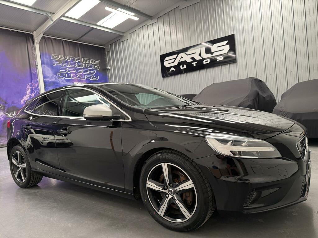Volvo V40 2.0 D4 R-design Hatchback Euro 6 Black