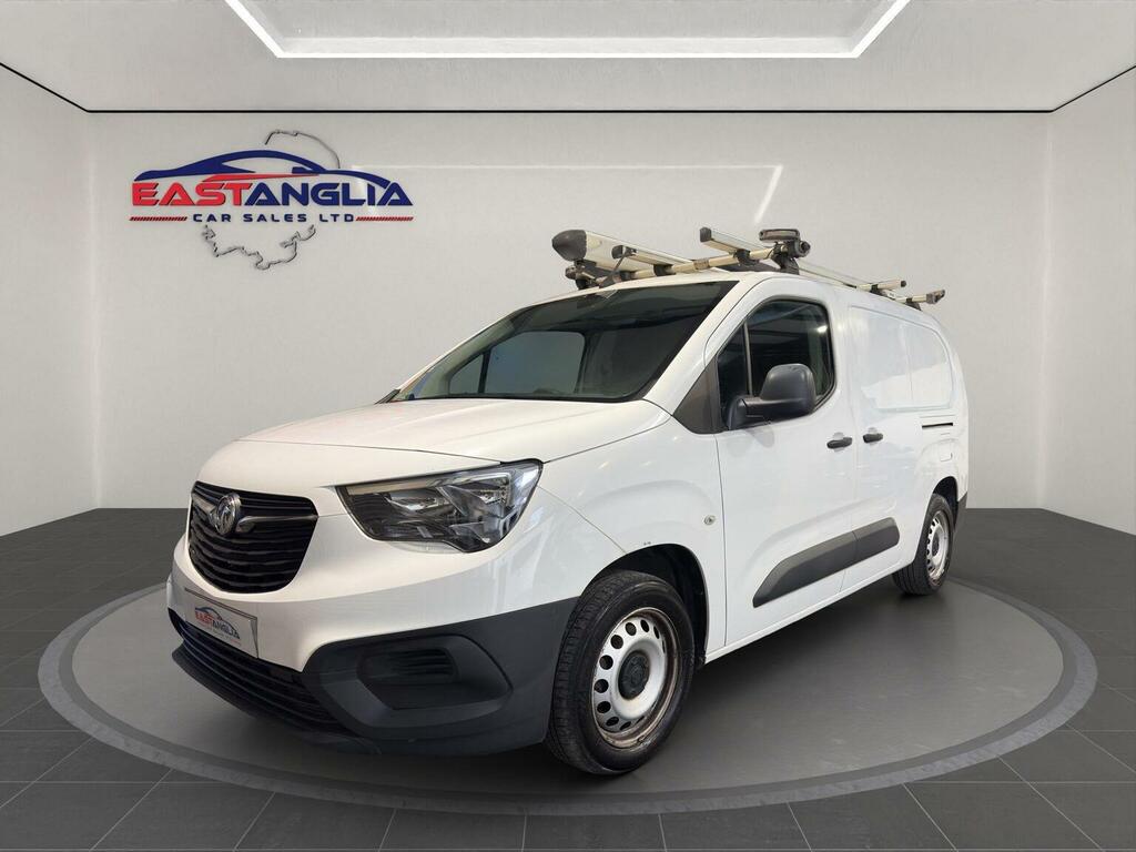 Vauxhall Combo Panel Van 1.6 Turbo D 2300 Edition L2 H1 Euro 6 S White