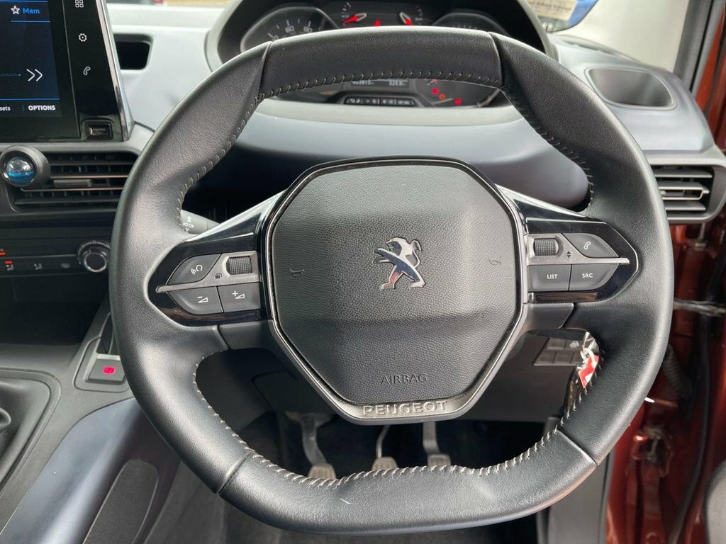 Peugeot Rifter 2020 1.5 Bluehdi Allure Standard Mpv Ma SF20FZC Brown #5