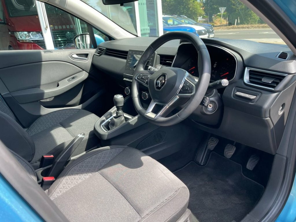 Renault Clio 2020 1.0 Tce Play Hatchback Euro Blue #2