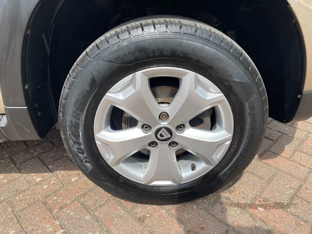 Dacia Duster 2019 1.3 Tce Comfort Suv Euro 6 Beige #2