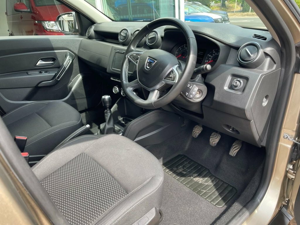 Dacia Duster 2019 1.3 Tce Comfort Suv Euro 6 Beige #3
