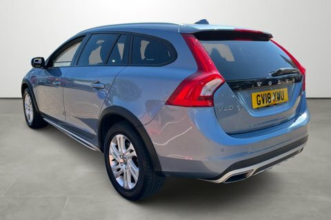 Volvo V60 Cross Country D4 190 Cross Blue #3