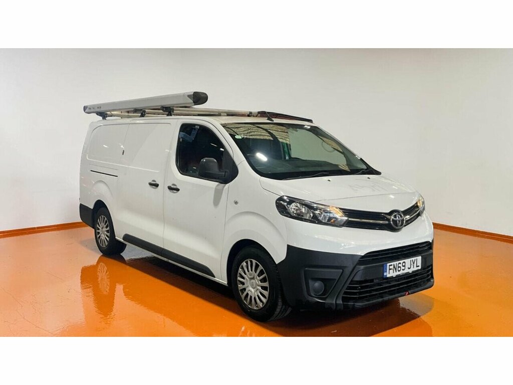 Toyota PROACE D Icon U3192 Ulez White