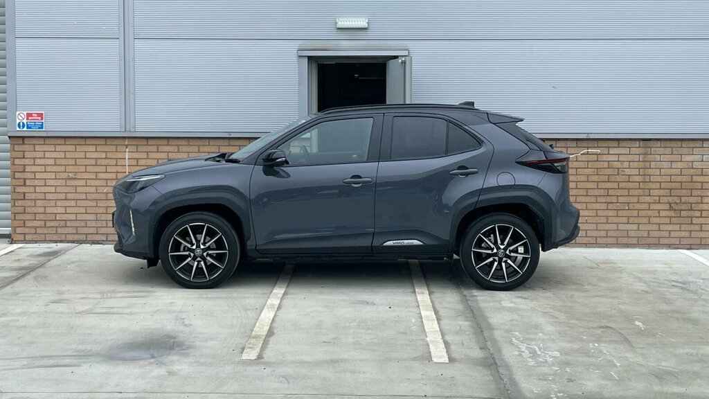 Toyota Yaris Cross 1.5 Vvt-h Gr Sport E-cvt Euro 6 Ss SM75OSE Grey #5