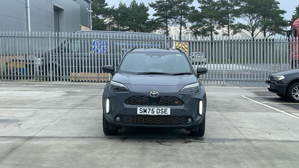 Toyota Yaris Cross 1.5 Vvt-h Gr Sport E-cvt Euro 6 Ss SM75OSE Grey #2