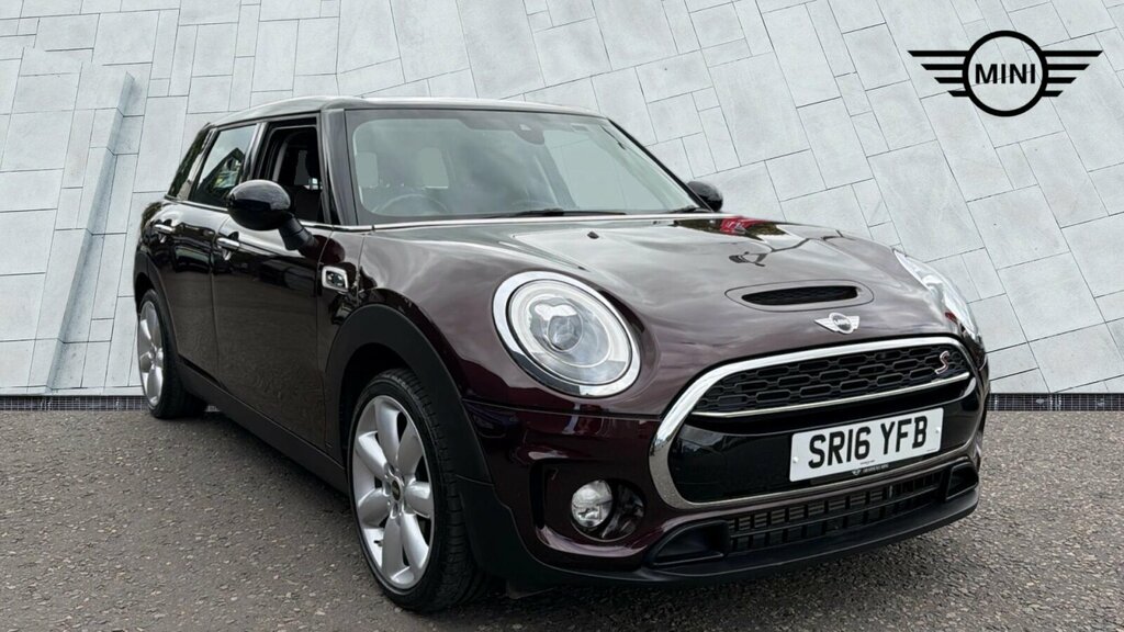 Mini Clubman Clubman Cooper S Red