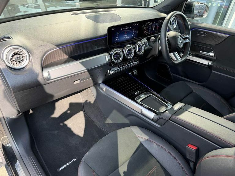 Mercedes-Benz GLB Class Glb 200 Amg Line Premium 7 Seats Black #3